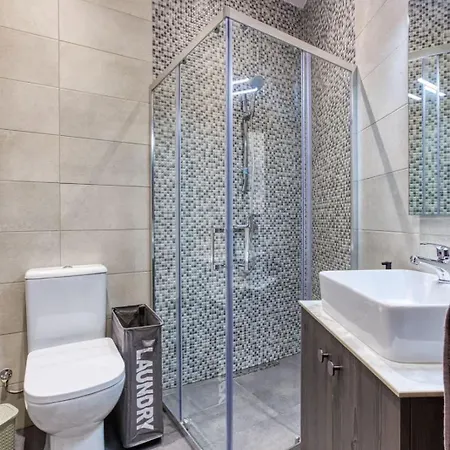 Апартаменты In The Heart Of Qormi Village *