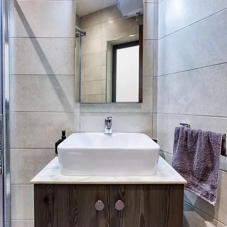 In The Heart Of Qormi Village Апартаменты *