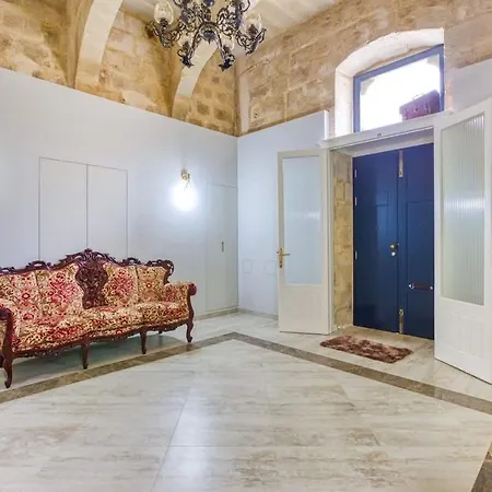 Qormi With Easy Access Across Malta Santa Vennera