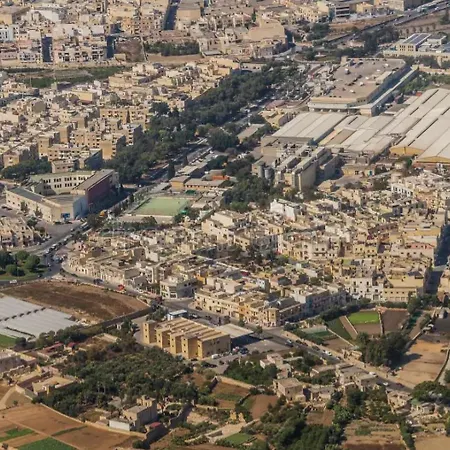 Apartman Qormi With Easy Access Across Malta Santa Venera