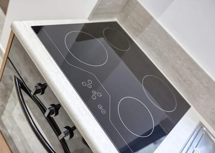 In The Heart Of Qormi Village Santa Vennera